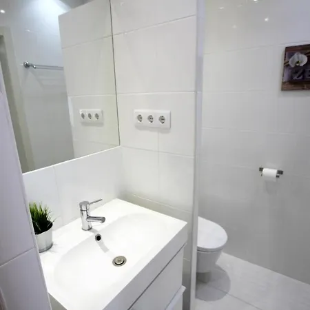 Behappy 2 Minutes From The Super Modern Apartman